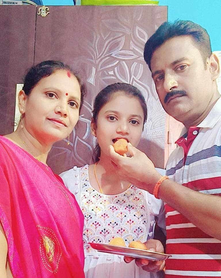 डॉक्टर बनना चाहती है जिला टॉपर कशिश