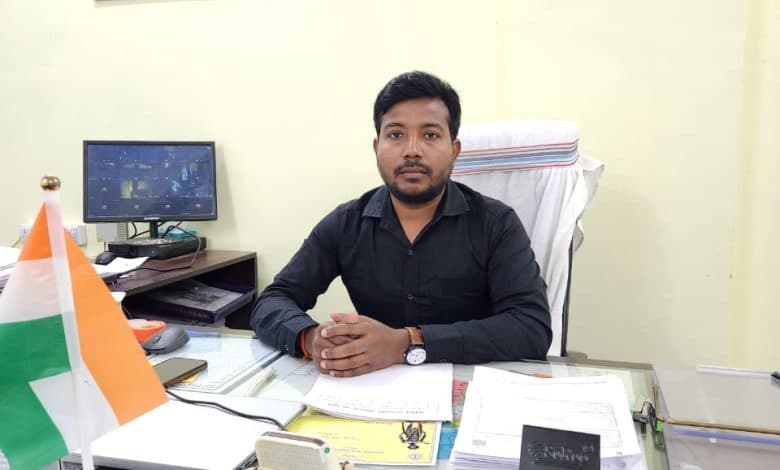 लातेहार सीओ को मिला अतिरिक्त प्रभार