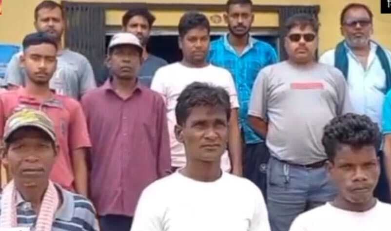 मिहिजाम नप के सफाई कर्मी गये हड़ताल पर, नगर में साफ-सफाई ठप
