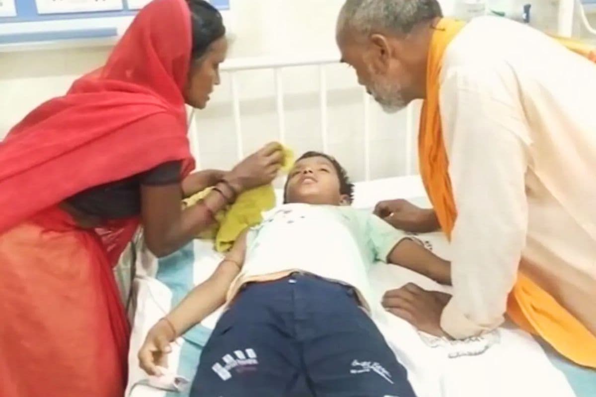बिहार में तिलक समारोह के जश्न में मातम! बार डांसरों के नाच के बीच चली गोली, एक की मौत, दो मासूम घायल