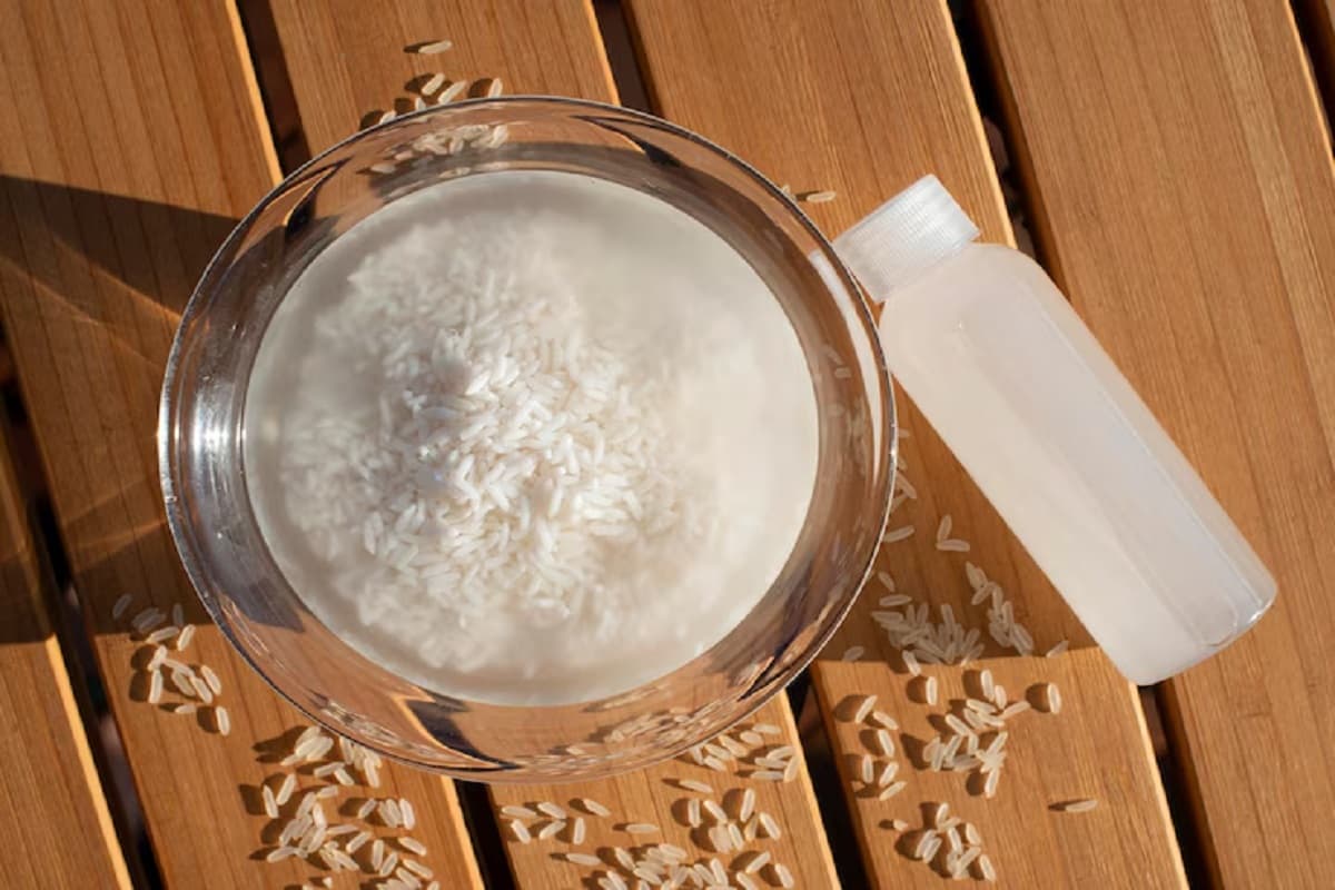 Rice Water Benefit: अब कोरियन ग्लो पाएं घर पर! बस चावल से बनाएं ये कमाल का ब्यूटी प्रोडक्ट