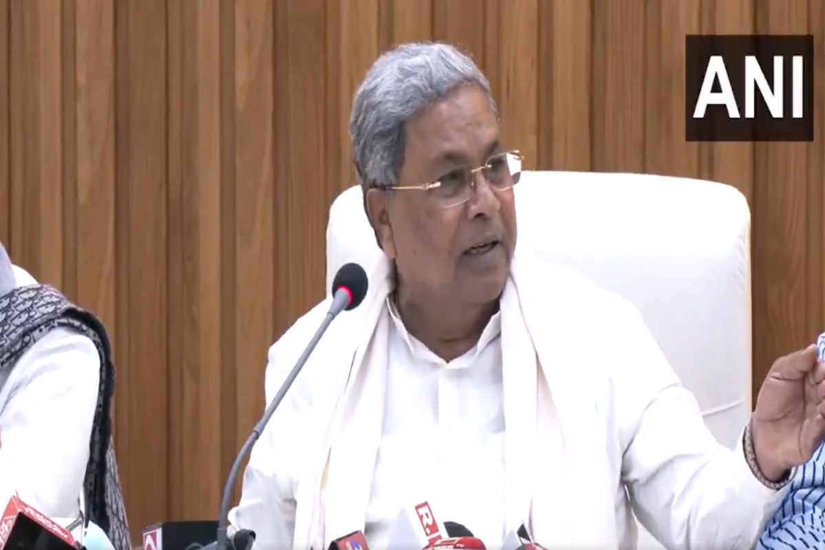 सीएम सिद्धारमैया का बेंगलुरु भगदड़ पर अजीबोगरीब बयान! कहा- कुंभ मेले में भी तो गई थी 50-60 लोगों की जान