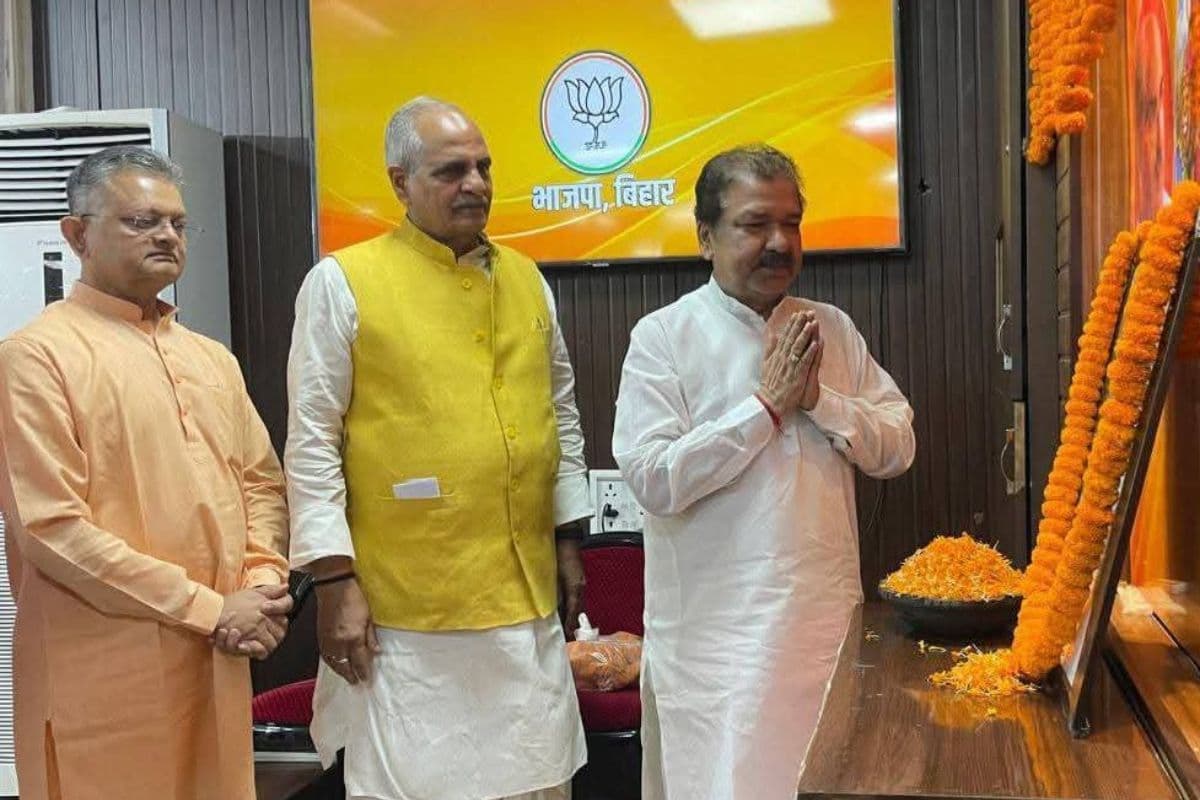 Bihar: BJP प्रदेश अध्यक्ष दिलीप जायसवाल  ने श्यामा प्रसाद मुखर्जी को दी श्रद्धांजलि, बोले पीएम मोदी ने पूरा किया उनका सपना