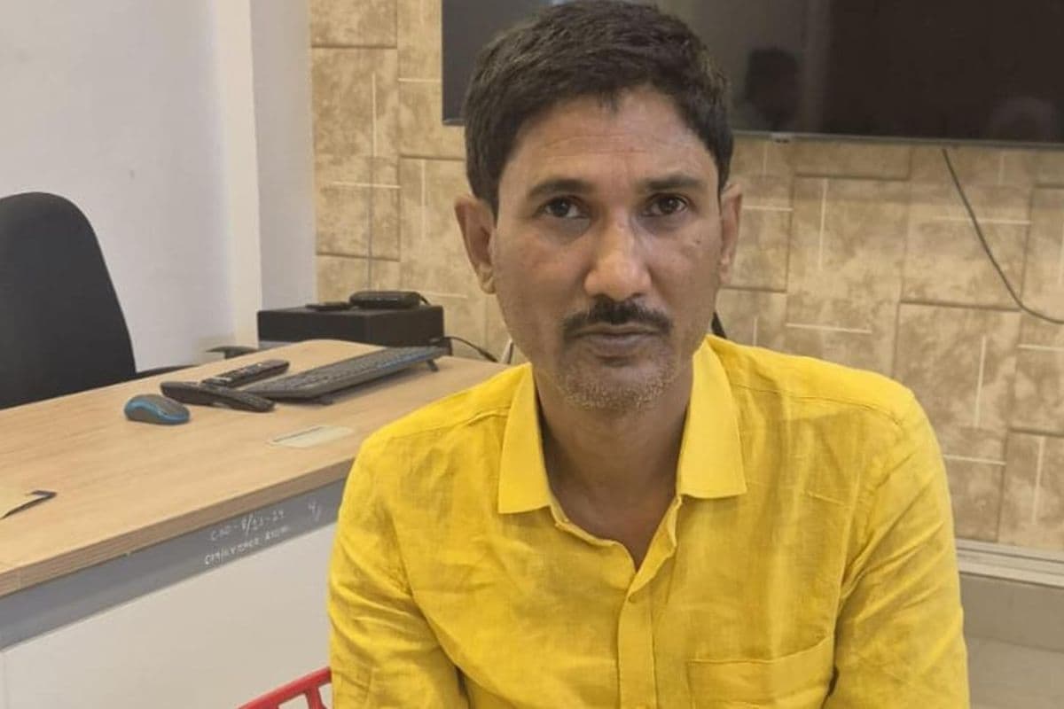 Bihar: बिहार सिपाही भर्ती घोटाला: 4 राज्यों में ED की छापेमारी, मास्टरमाइंड संजीव मुखिया के बेटे पर कार्रवाई