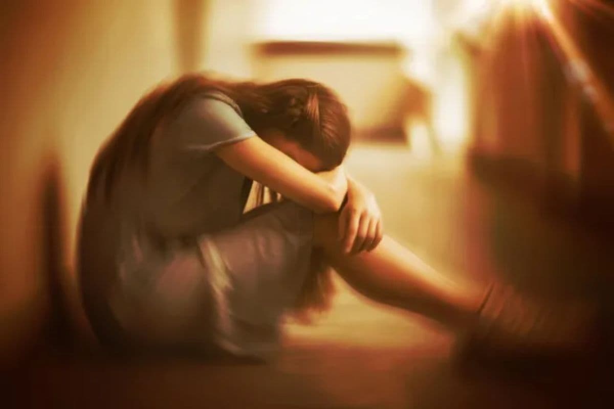 यौन शोषण के दो मामलों में घिरे बिहार के दारोगा जी, पत्नी को मरा बताकर शारीरिक संबंध बनाने का आरोप
