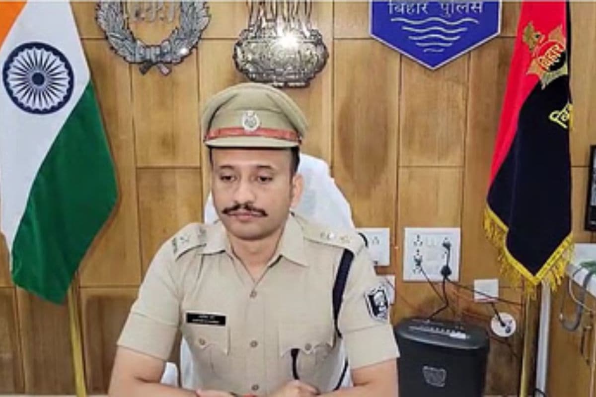 Patna News: वायरलेस पर खामोश रही पटना पुलिस की पेट्रोलिंग टीम, SSP ने छह अफसरों को भेजा नोटिस