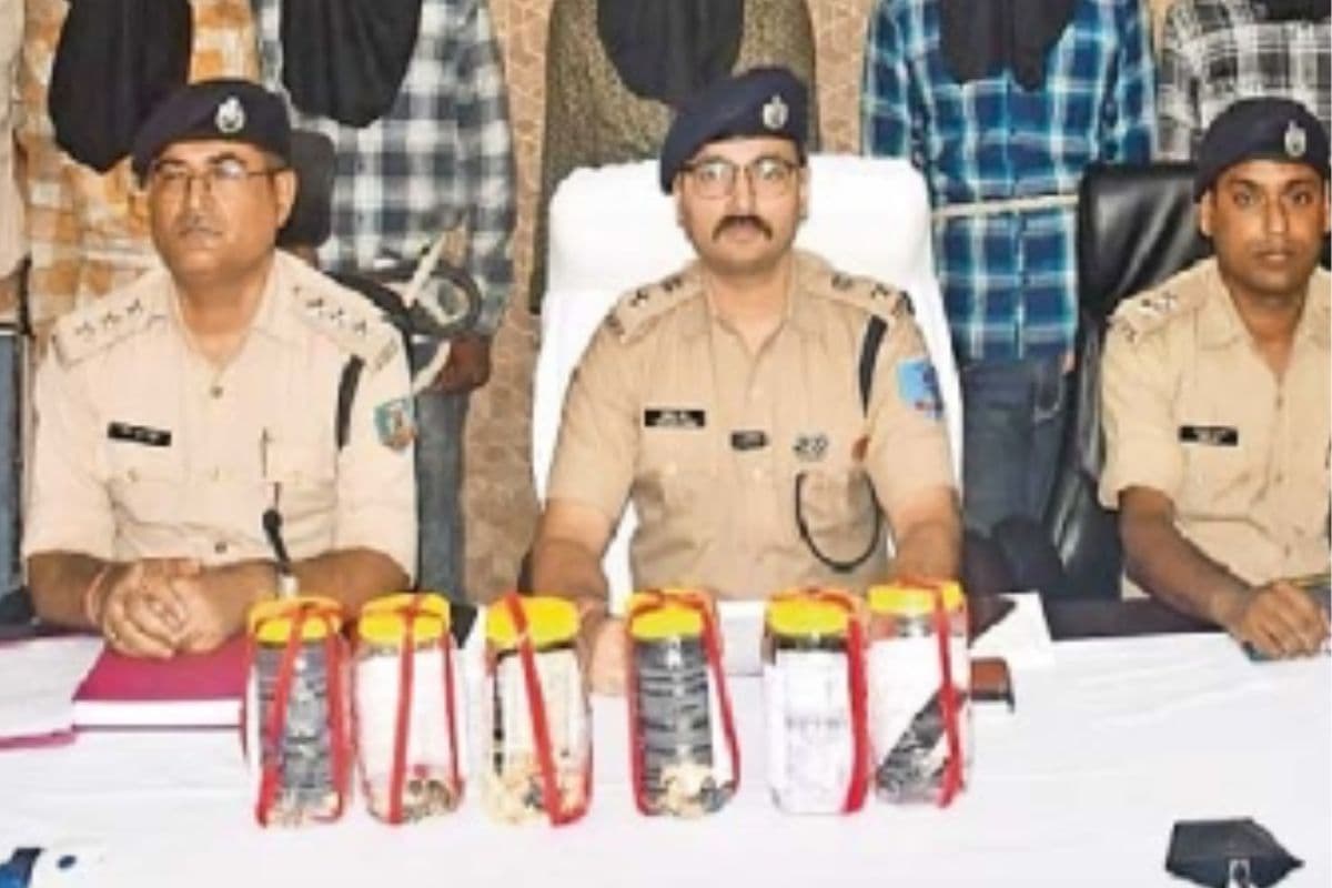 Patna News: बेऊर जेल से रची गयी थी 10 लाख की डकैती की साजिश, पूर्व MLC का बेटा निकला मास्टरमाइंड