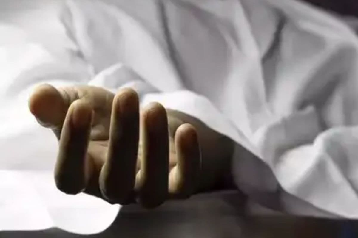 Bihar Crime: पटना में रांची के दवा कारोबारी ने की खुदकुशी, दोस्त के फ्लैट में पंखे से झूलता मिला शव