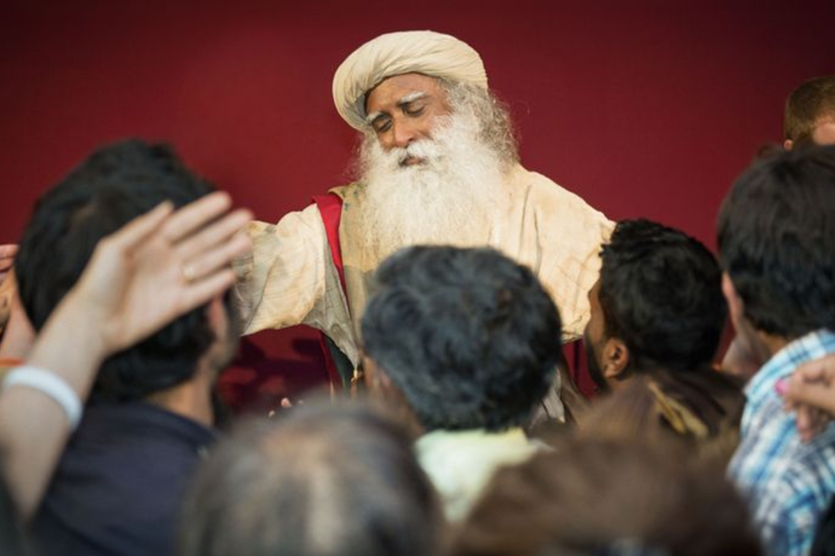 Sadhguru on Soulmate: क्या सच में होता है कोई Soulmate? सद्गुरु से जानें