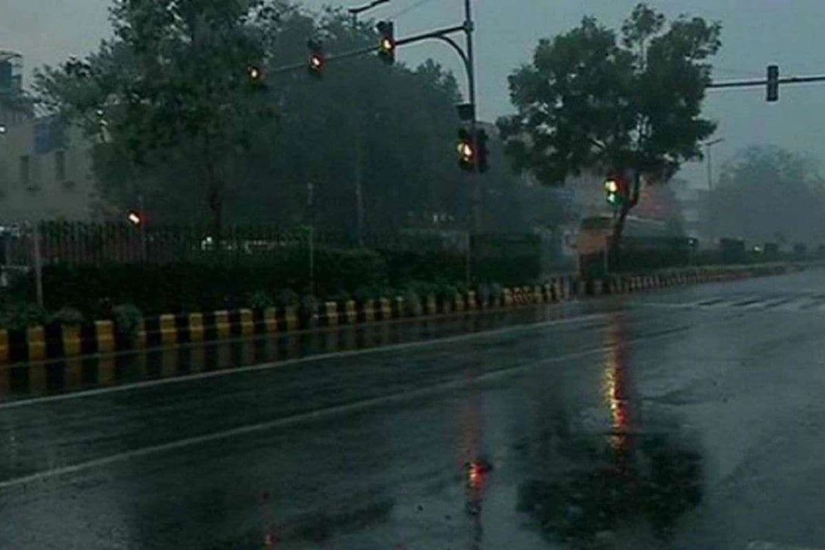 Bihar Rain Alert: अगले 36 घंटे बिहार के लिए बेहद भारी, इन जिलों में भयंकर बारिश की चेतावनी, IMD ने किया अलर्ट