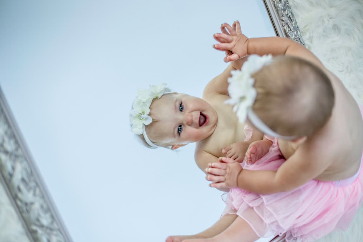 Baby Girl Nicknames: घर और बाहर सभी को पसंद आएंगे आपकी बेटी के ये निकनेम, देखें लिस्ट