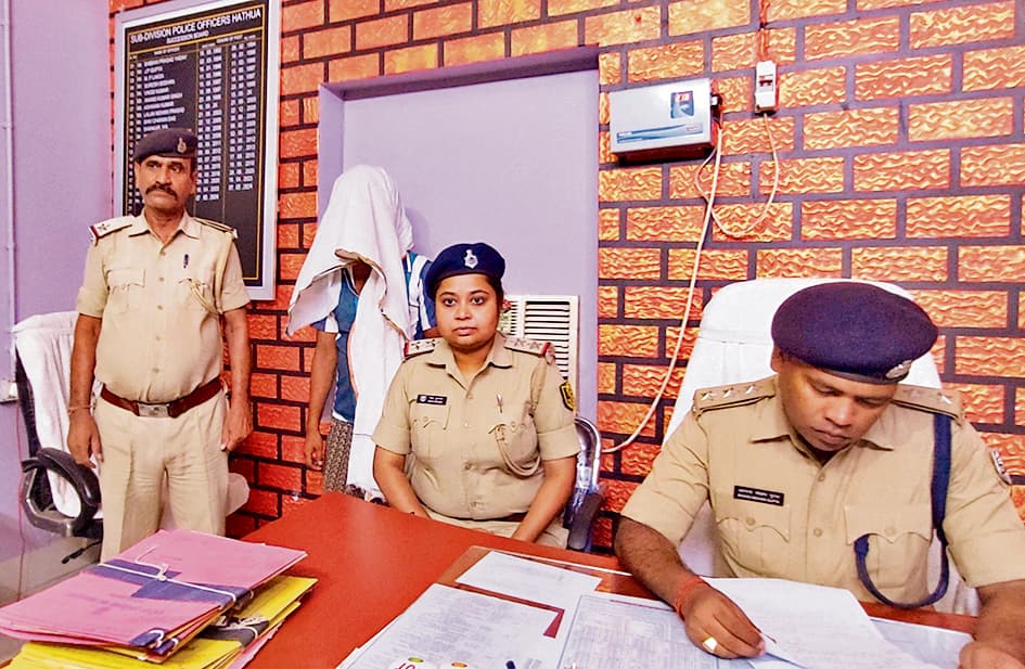 Gopalganj News : श्रीपुर पुलिस ने चोरी मामले का 24 घंटे में किया खुलासा, एक गिरफ्तार