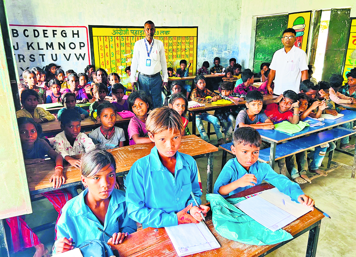 Gopalganj News : दलित बस्ती में जली शिक्षा की लौ, मुसहर समाज के सौ बच्चों का हुआ नामांकन