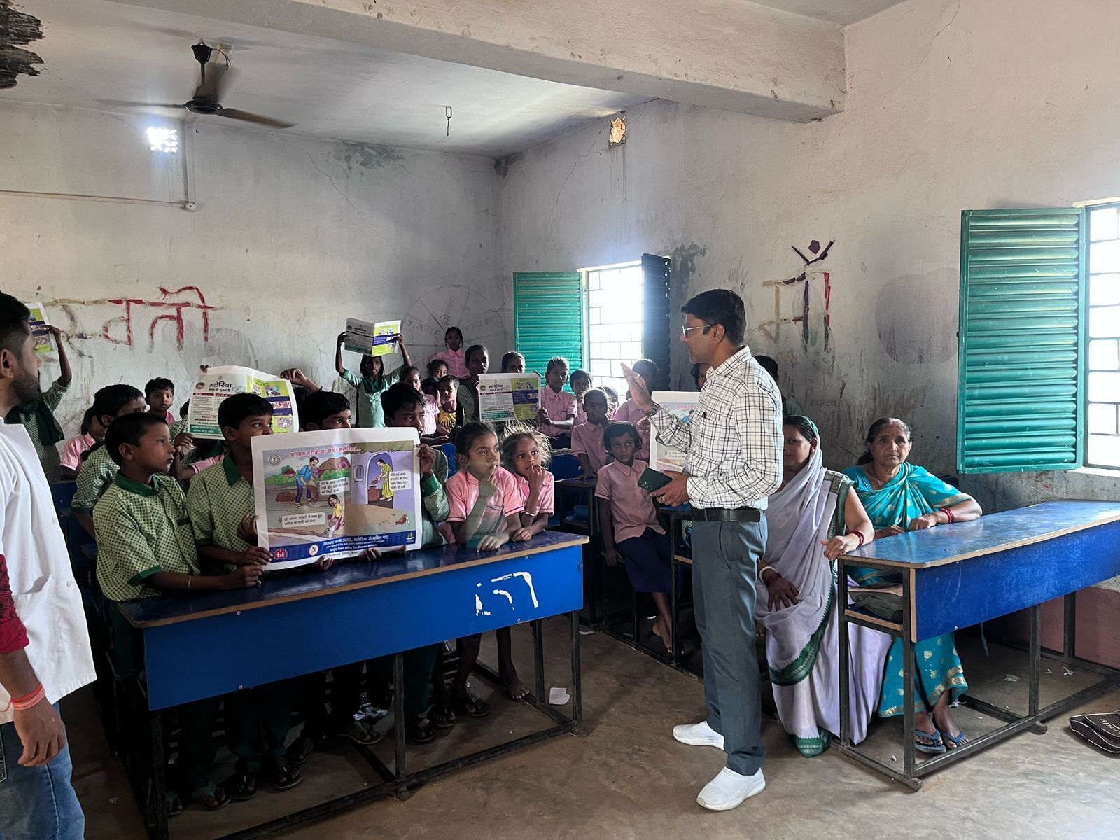 Deoghar News : मलेरिया से बचाव के लिए लोगों को किया जायेगा जागरूक