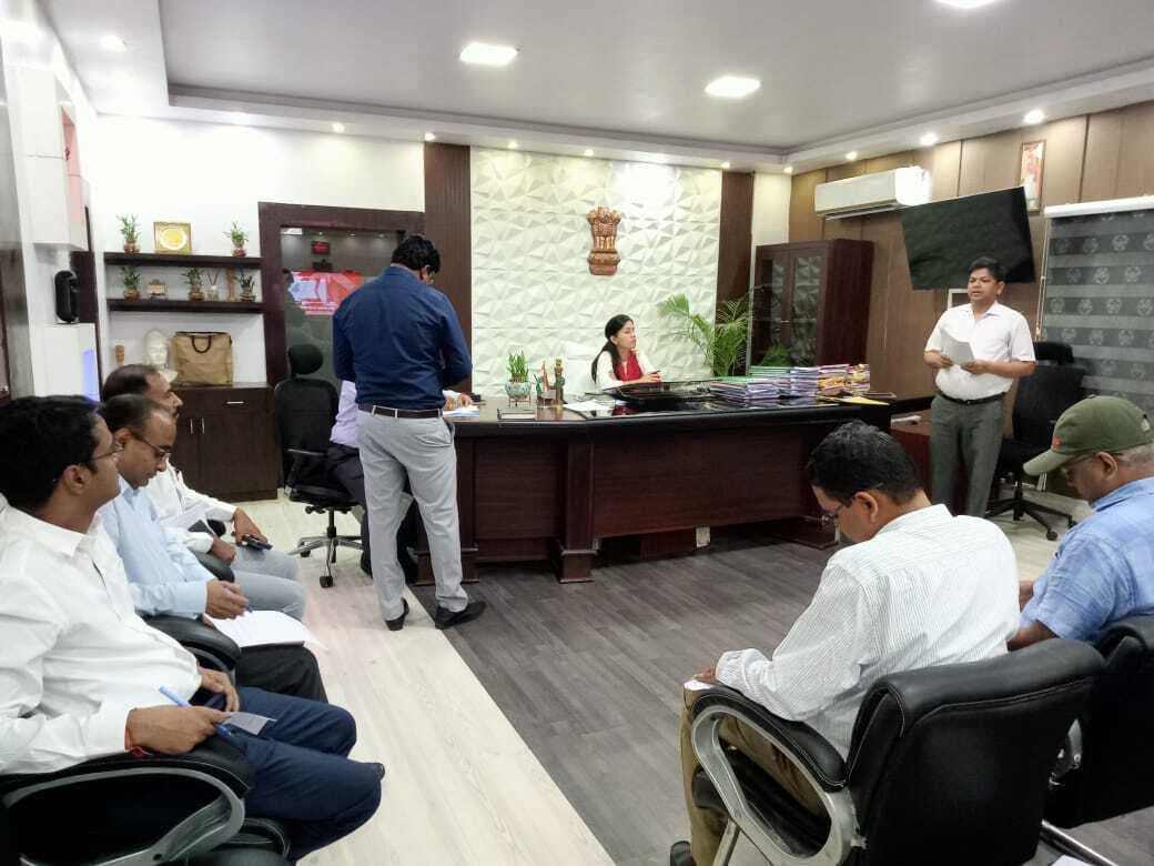 दिव्यांग मतदाताओं को मिले हर सुविधा, कोताही बर्दाश्त नहीं
