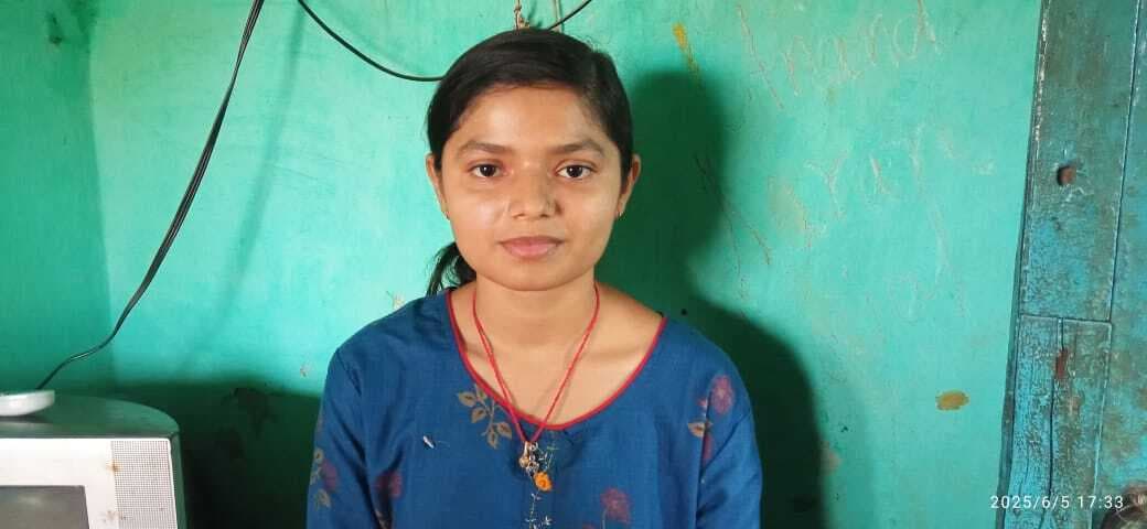 12वीं आर्ट्स में काजल कुमारी बनीं जिला टॉपर, तो पायल झा सेकेंड व कल्याण मरांडी बने थर्ड टॉपर