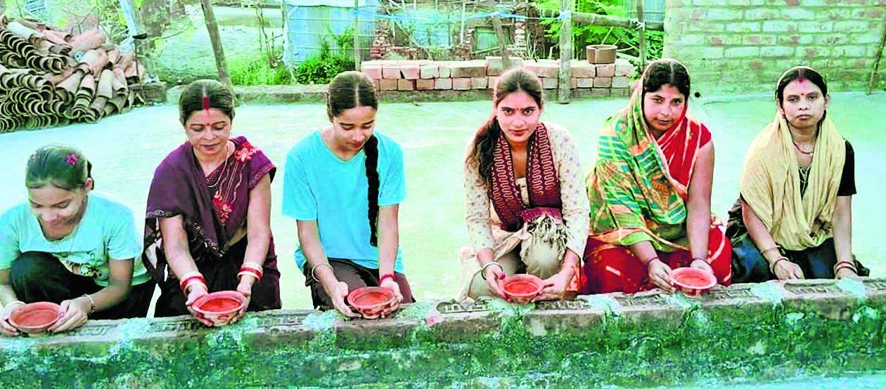 Bhagalpur news कटाव के मुहाने पर छह गांवों की 50 हजार की आबादी