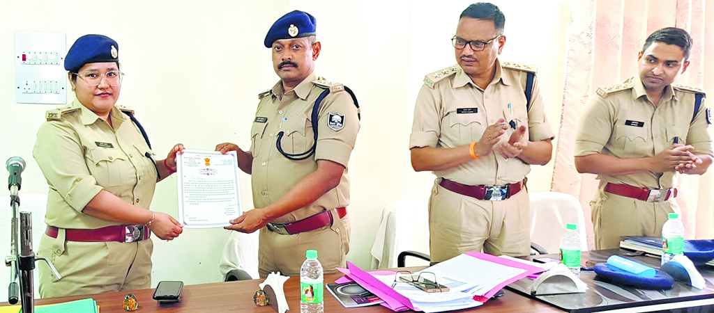 Bhagalpur news विनय गुप्ता हत्याकांड का खुलासा करने वाले पुलिस पदाधिकारी सम्मानित