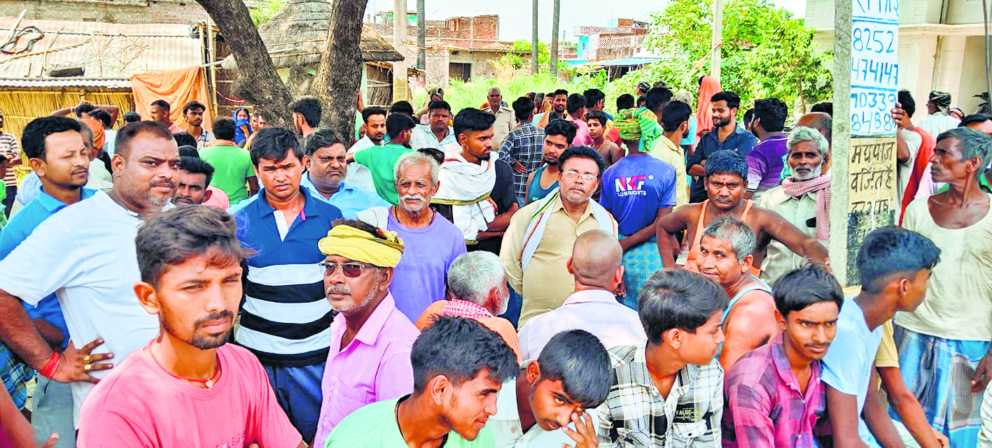 Gopalganj News : अमिषा को क्या पता कि उसके पिता ही उजाड़ देंगे उसकी मांग का सिंदूर