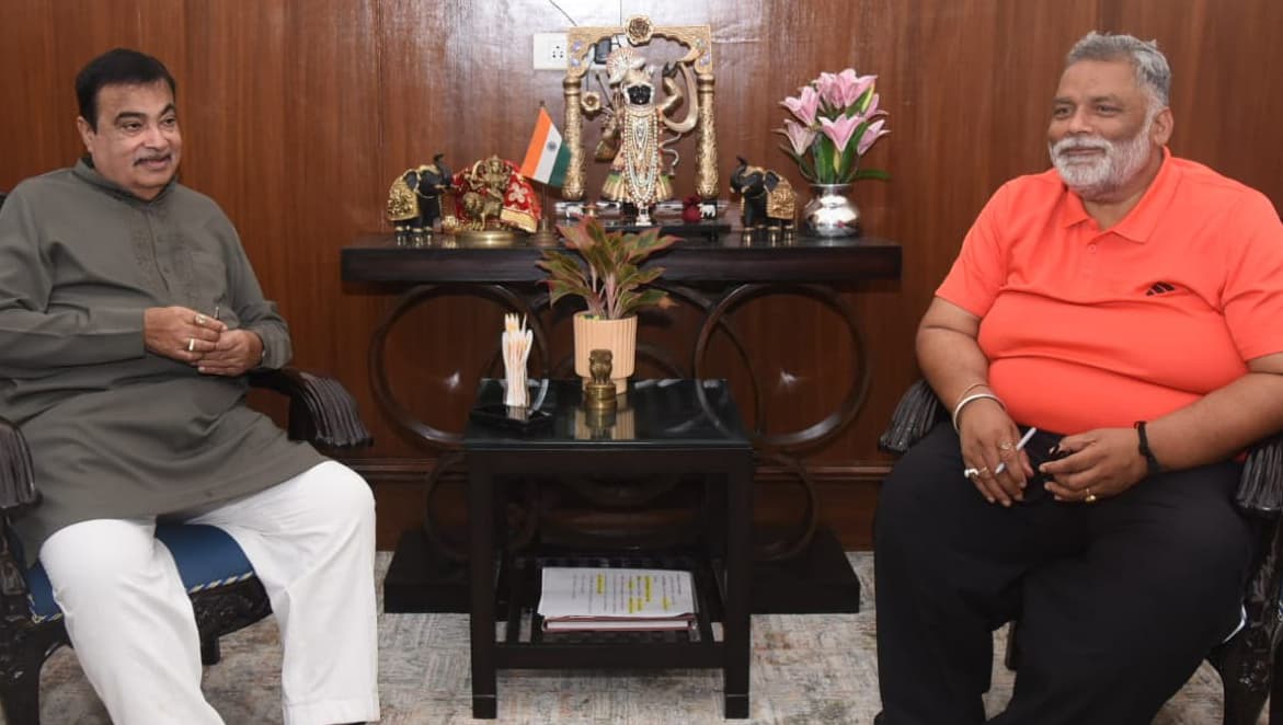 केन्द्रीय मंत्री से मिल सांसद ने एनएच-107 परियोजना में लगाया गड़बड़ी का आरोप