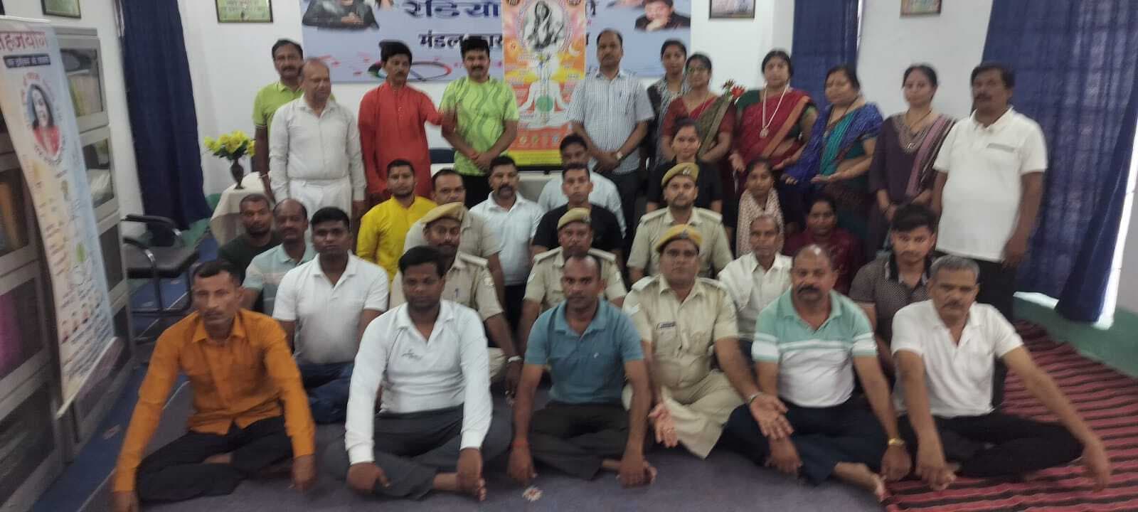 मानव जीवन में सहज योग से होती है शरीर की शुद्धि : जेल अधीक्षक