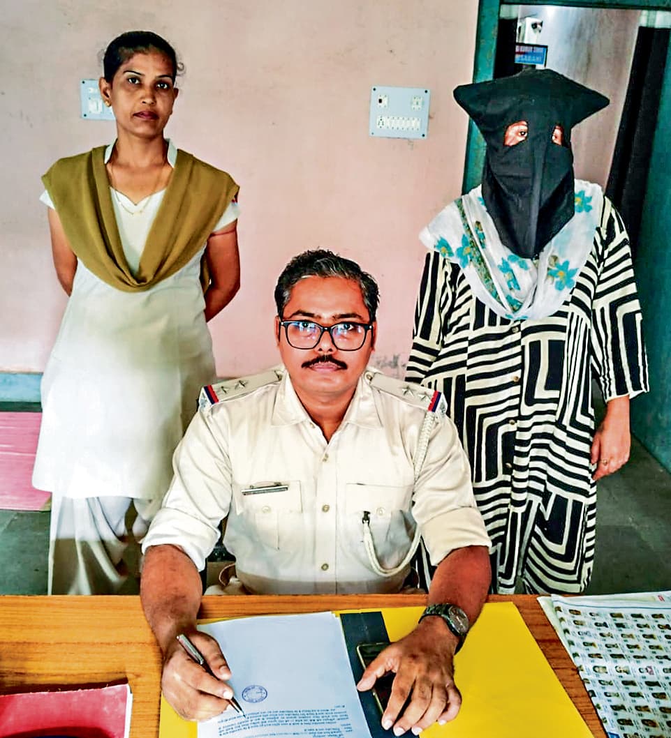East Singhbhum News : बकरी चोरी कर रही कपाली की महिला गिरफ्तार, मानगो के तीन युवक फरार