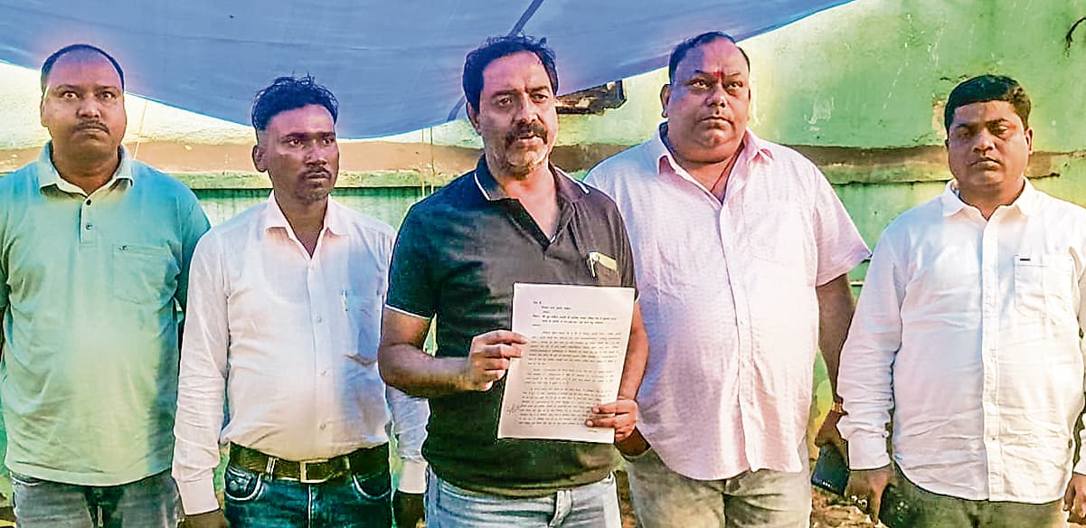 Seraikela Kharsawan News : चांडिल थाना में मो साहिल के दोस्तों पर साजिशन हत्या का मामला दर्ज