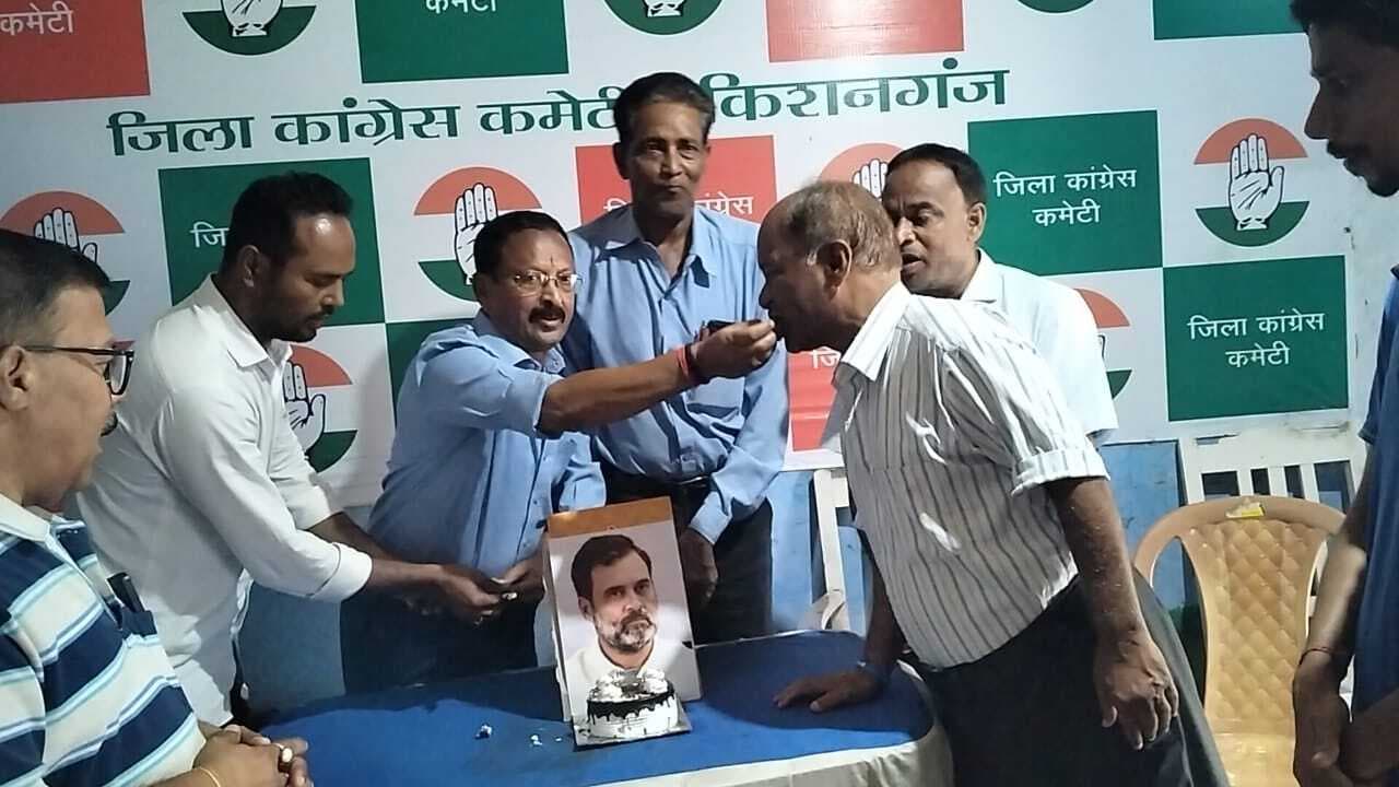 कांग्रेसियों ने मनाया राहुल गांधी का जन्मदिवस