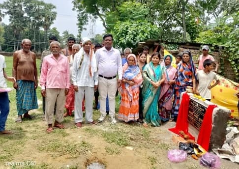 शोभापुर शिव मंदिर परिसर में ₹2 लाख की लागत से पेभर ब्लॉक निर्माण कार्य का शिलान्यास