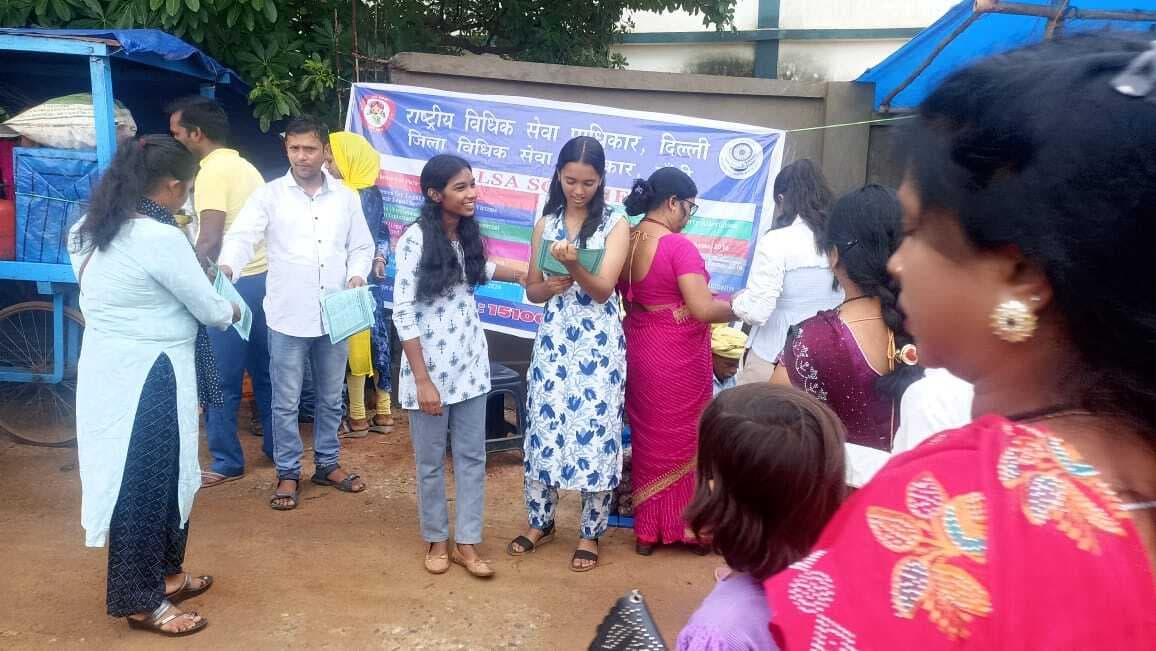 :::::::::: विधिक जागरूकता कार्यक्रम में लोगों को मिली जानकारी