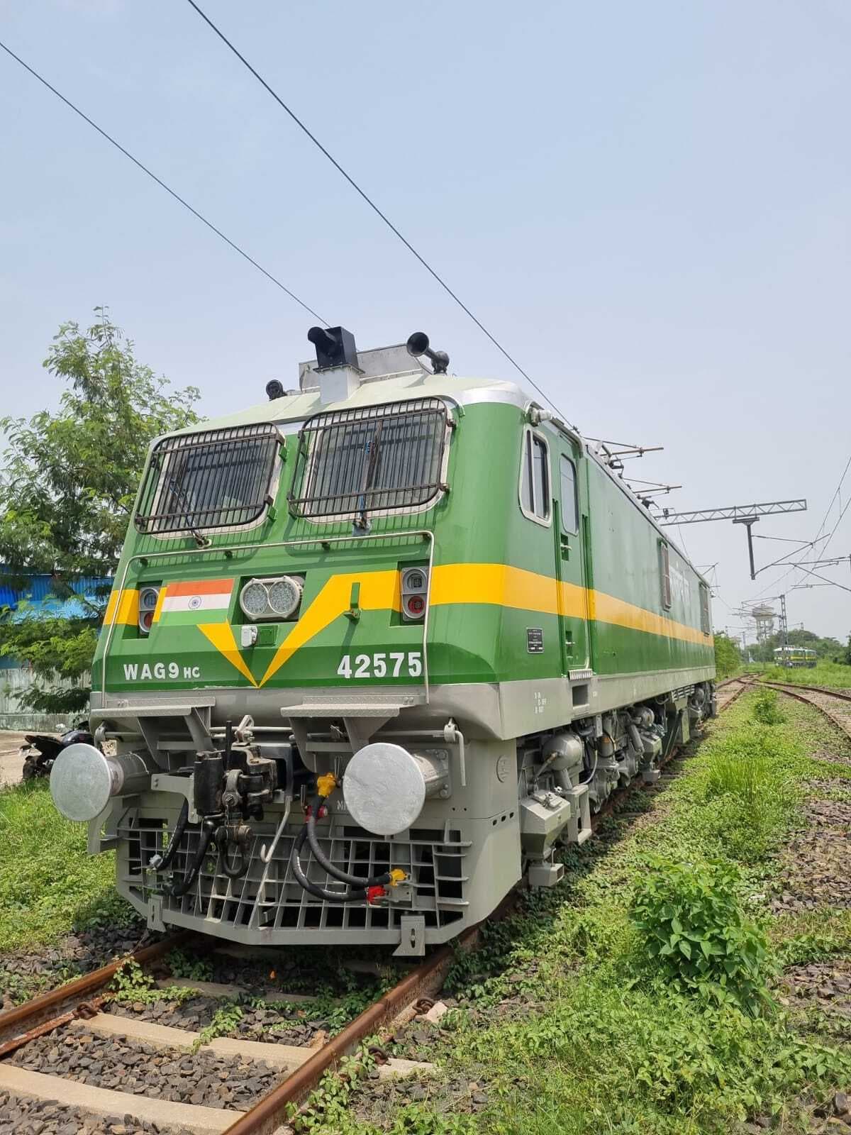 चिरेका ने रचा इतिहास, रिकॉर्ड 75 दिनों में 200 रेलइंजन का निर्माण
