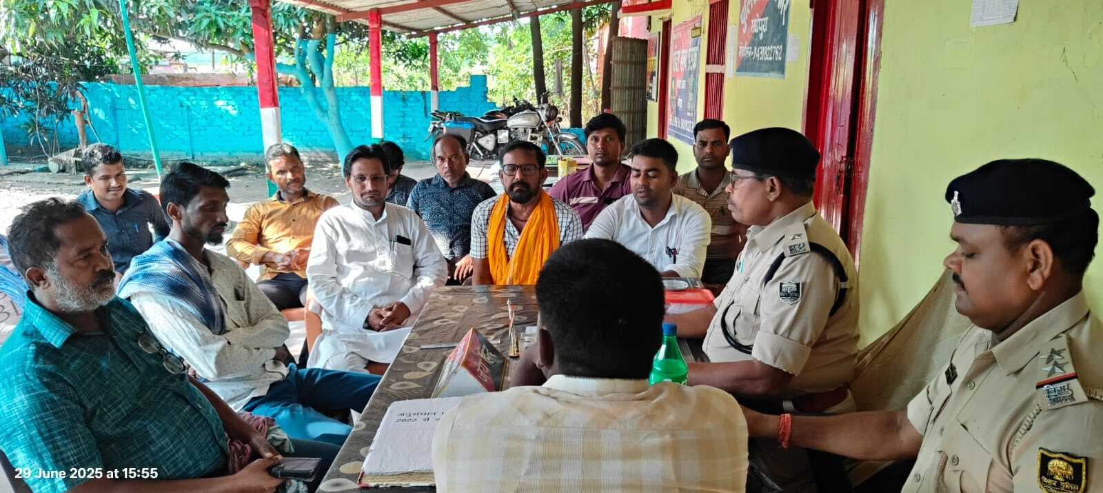शांति व सौहार्द के साथ पर्व मनाने की अपील