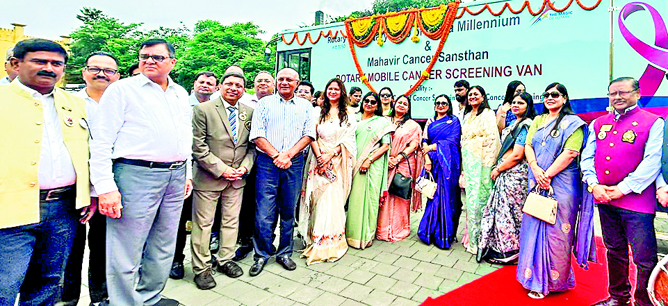 Dhanbad News : सुदूर ग्रामीण इलाकों में लोगों की कैंसर स्क्रीनिंग करेगा मोबाइल वैन