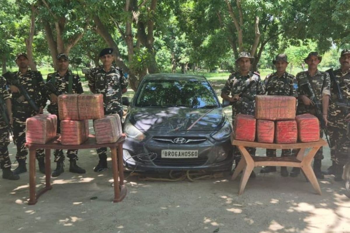 मधुबनी में इंडिया-नेपाल बॉर्डर से मिला 51.64 लाख का गांजा, SSB की कर्रवाई में गिरोह का भंडाफोड़