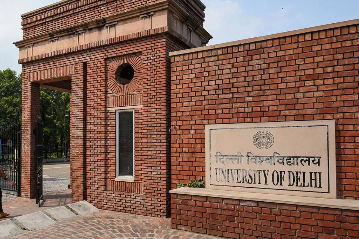 DU Admission 2025: हिंदू कॉलेज में सबसे ज्यादा कटऑफ, 950.58 अंक तक पहुंचा स्कोर