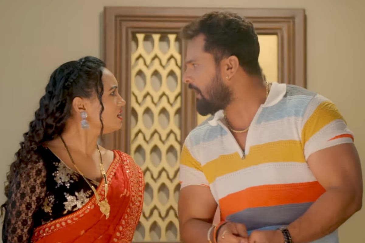 Bhojpuri: ‘गेरुआ कलर’ से खेसारी लाल यादव ने मचाया धमाल, तीसरी सोमवारी पर छाया भक्ति और एंटरटेनमेंट का रंग