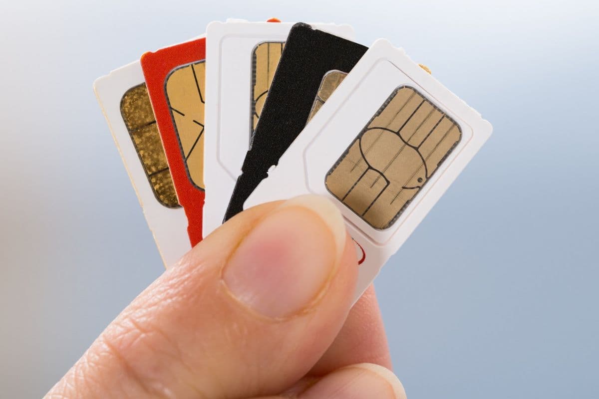 आपके नाम पर कोई और तो नहीं चला रहा SIM Card? चुटकियों में बता देगी यह सरकारी पोर्टल, जान लें तरीका