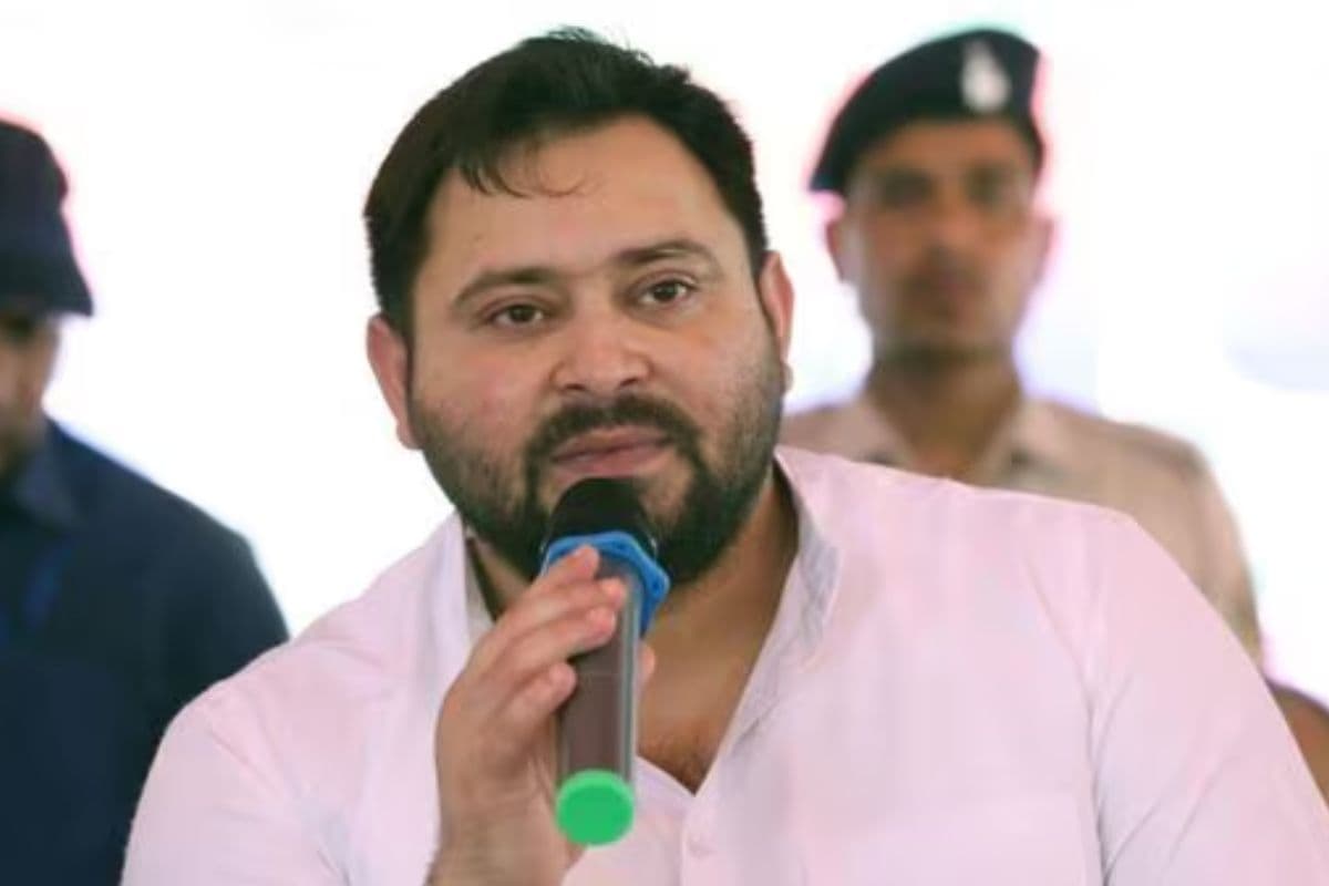 Bihar Politics: ‘मुस्लिम समुदाय को भड़काने में लगे हैं तेजस्वी यादव’, खान बोले- सीएम बनने के लिए कुछ भी बोलते हैं
