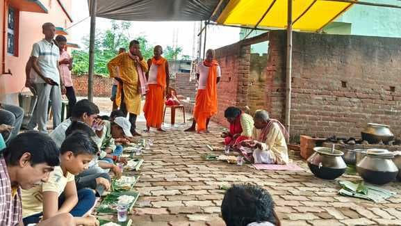 हरिपुर-गरबन्ना में भैरन बाबा मंदिर के नवनिर्माण का शुभारंभ