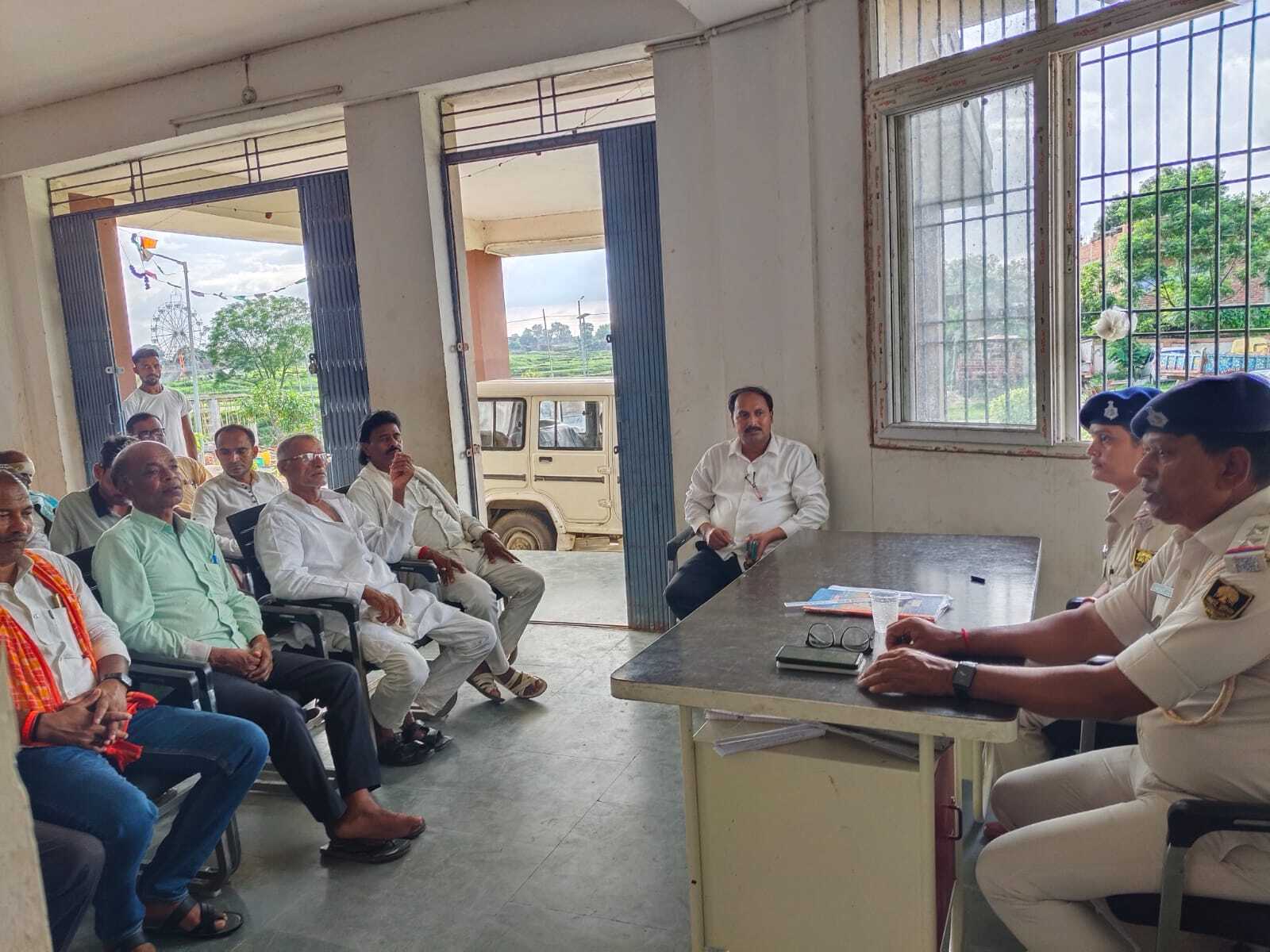 तय रूटों पर निकालें ताजिया जुलूस