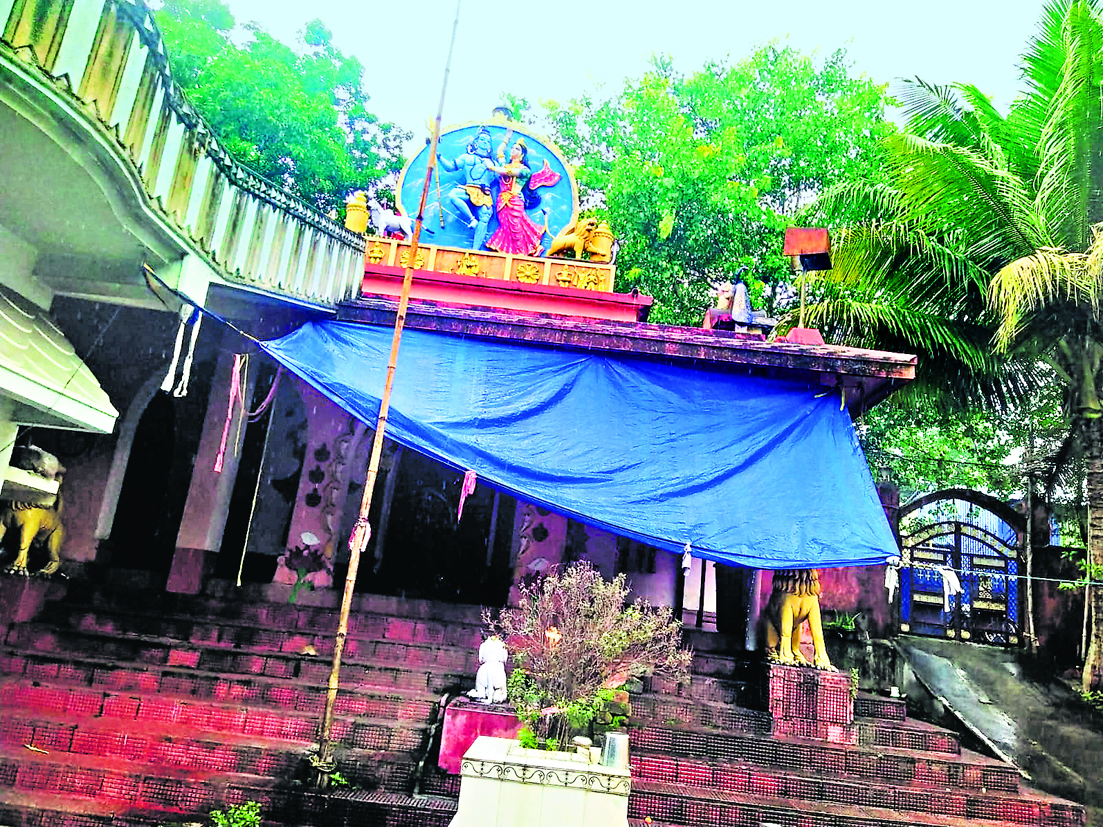 Jamshedpur News : बिरसानगर और सिदगोड़ा में मंदिर से गहना व बर्तन की चोरी से लोगों में आक्रोश