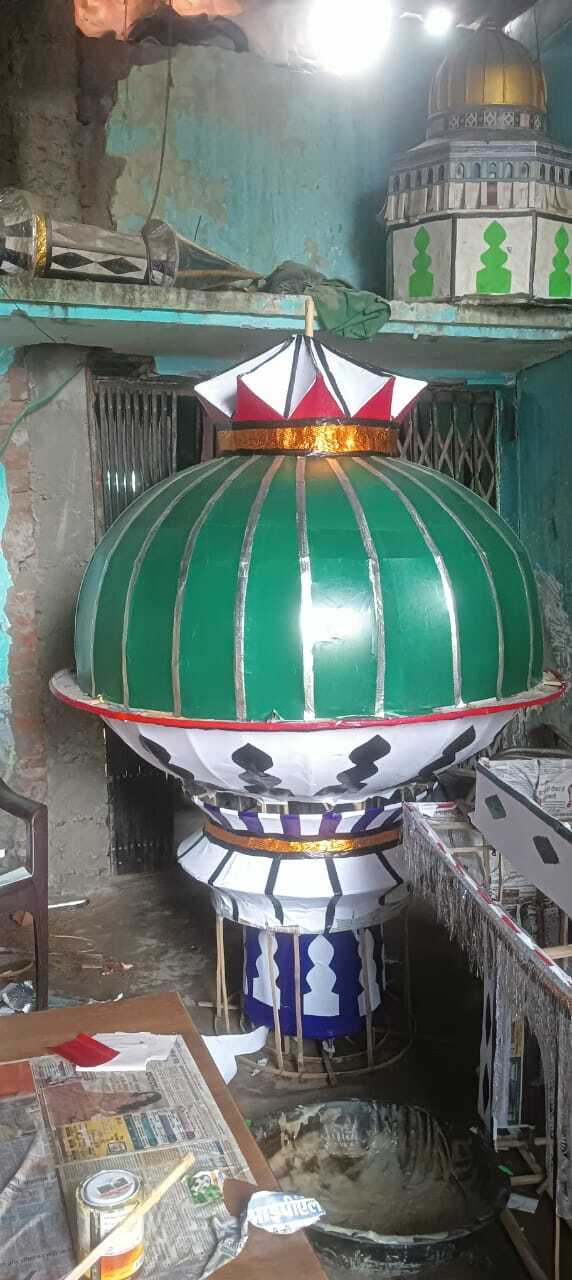 कटेया में मुहर्रम की तैयारी जोरों पर, ताजिया निर्माण में दिखी कौमी एकता