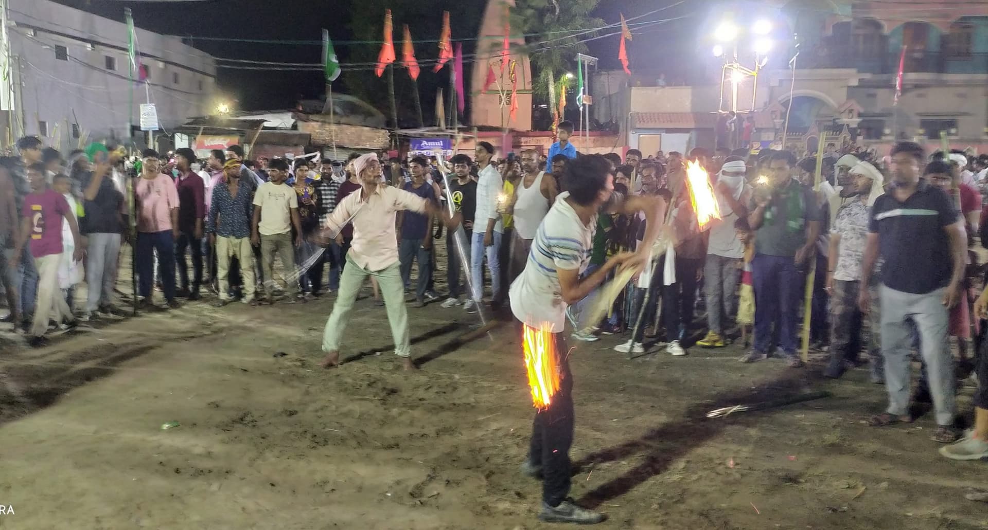 सौहार्दपूर्ण माहौल में निकाला मोहर्रम के सप्तमी का जुलूस