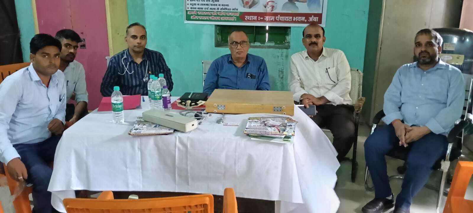 दशरथ प्रसाद रामानंद पांडेय कॉलेज ऑफ फार्मेसी ने लगाया स्वास्थ्य जांच शिविर