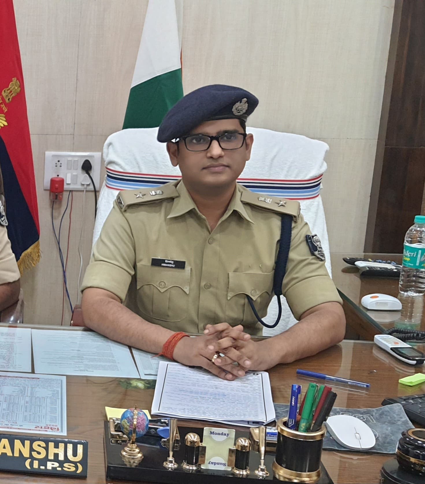 विभिन्न मामलों में वांछित 10 अपराधियों पर एसपी ने की ईनाम की घोषणा