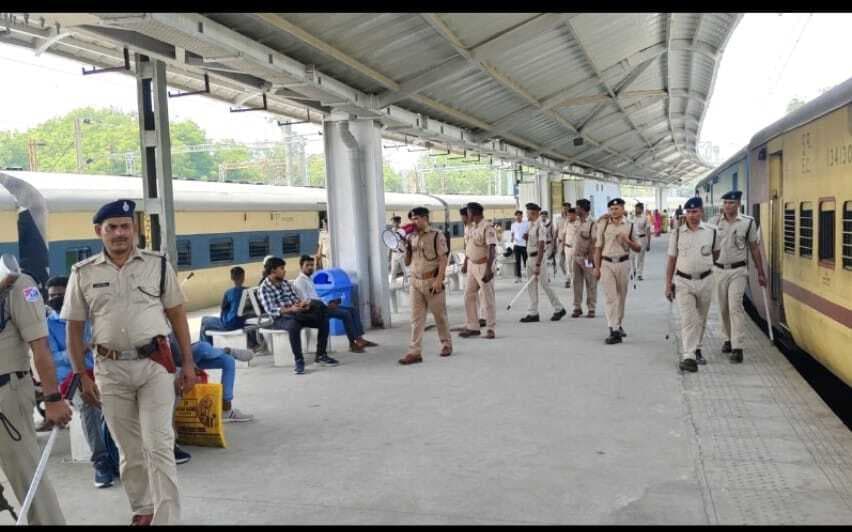 बंद को लेकर अलर्ट मोड मं गया जंक्शन