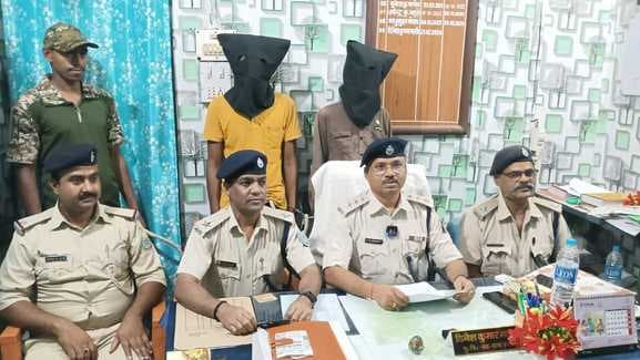 गोड्डा में बाइक और टोटो चोरी के शातिर गिरोह का पर्दाफाश, दो चोर गिरफ्तार