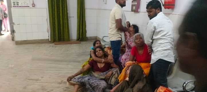 बासुकीनाथ से पूजा कर लौट रहे युवक की हाइवा से कुचलकर मौत, एक अन्य गंभीर