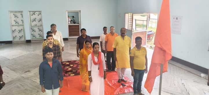 लौहंडिया पुनर्वास स्थल में आरएसएस का गुरु पूजन कार्यक्रम संपन्न