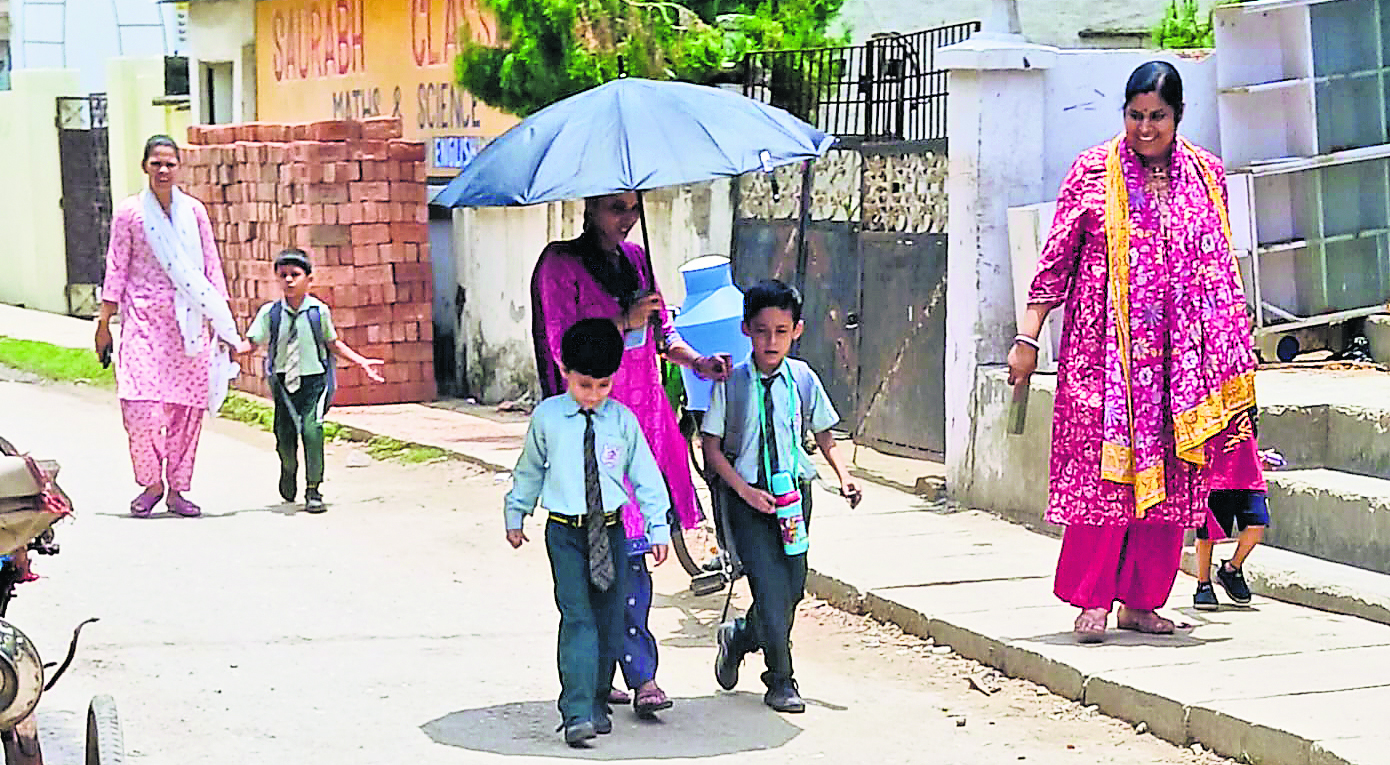 Gopalganj News : कमजोर हुआ माॅनसून, आज से फिर बादलों की होगी आवाजाही